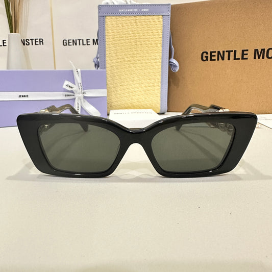 Jennie - La Peche 01