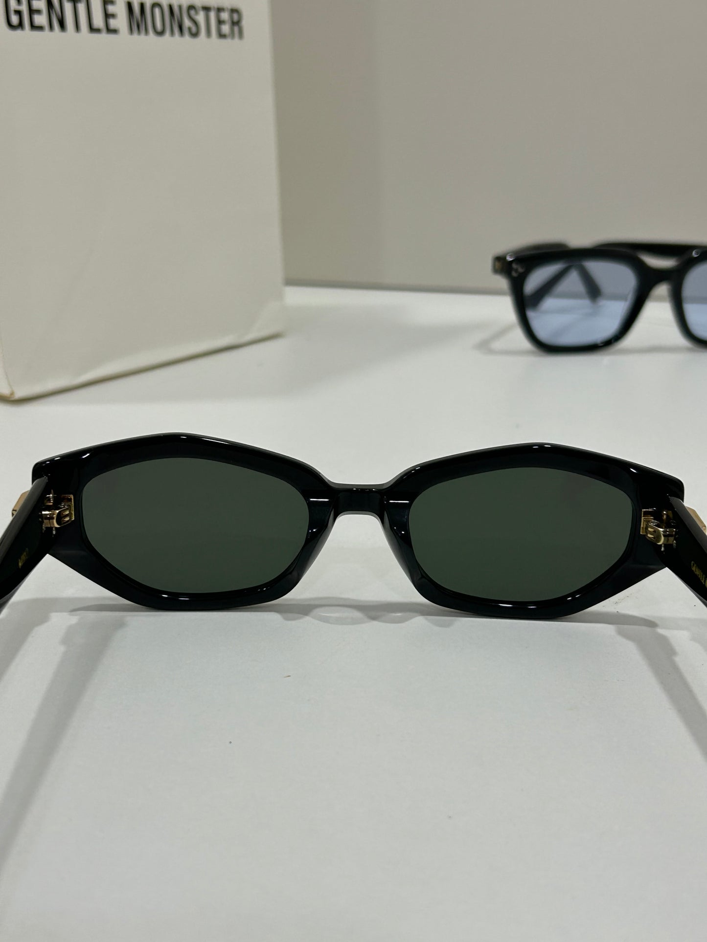 Miro 01