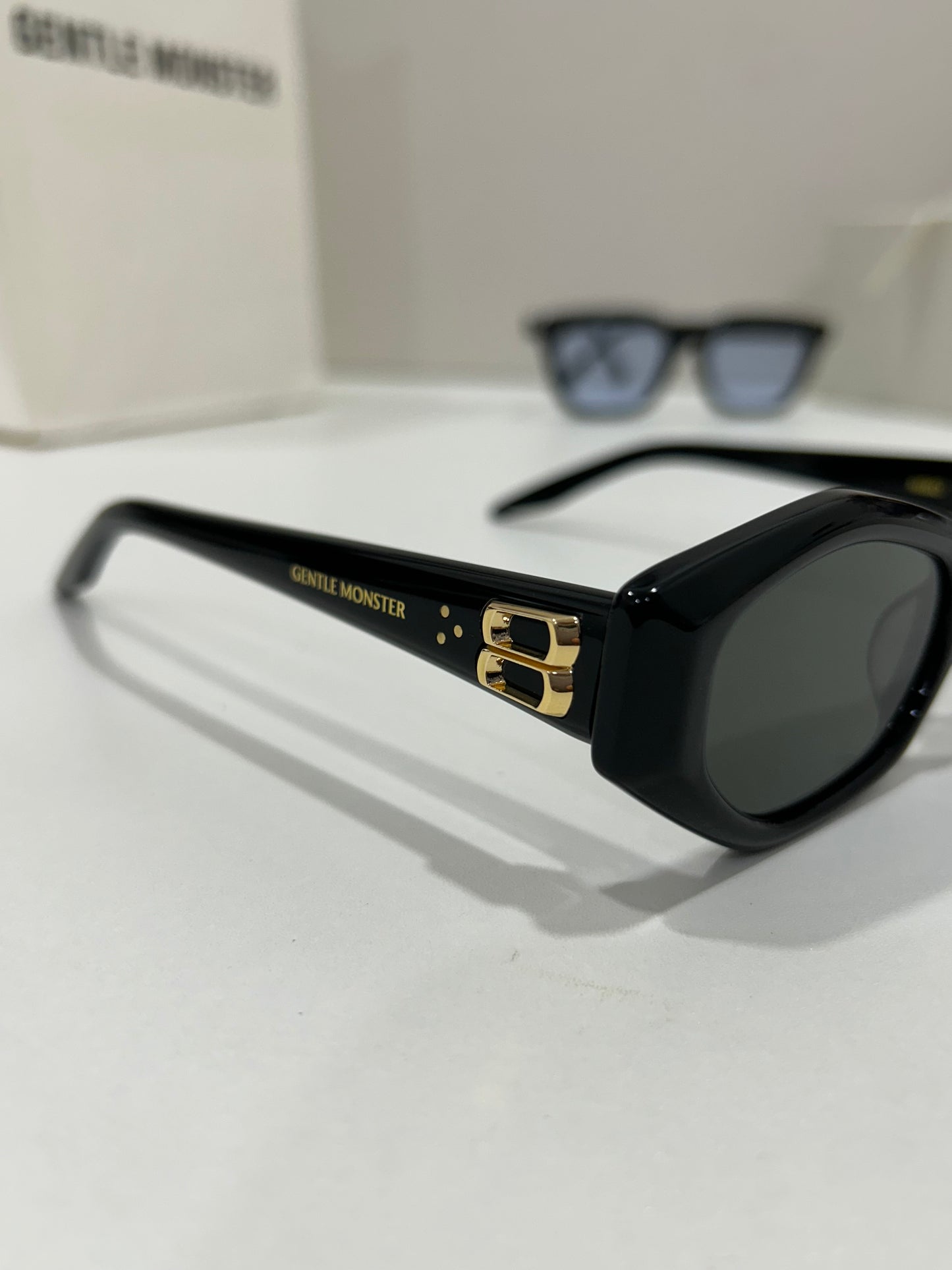 Miro 01
