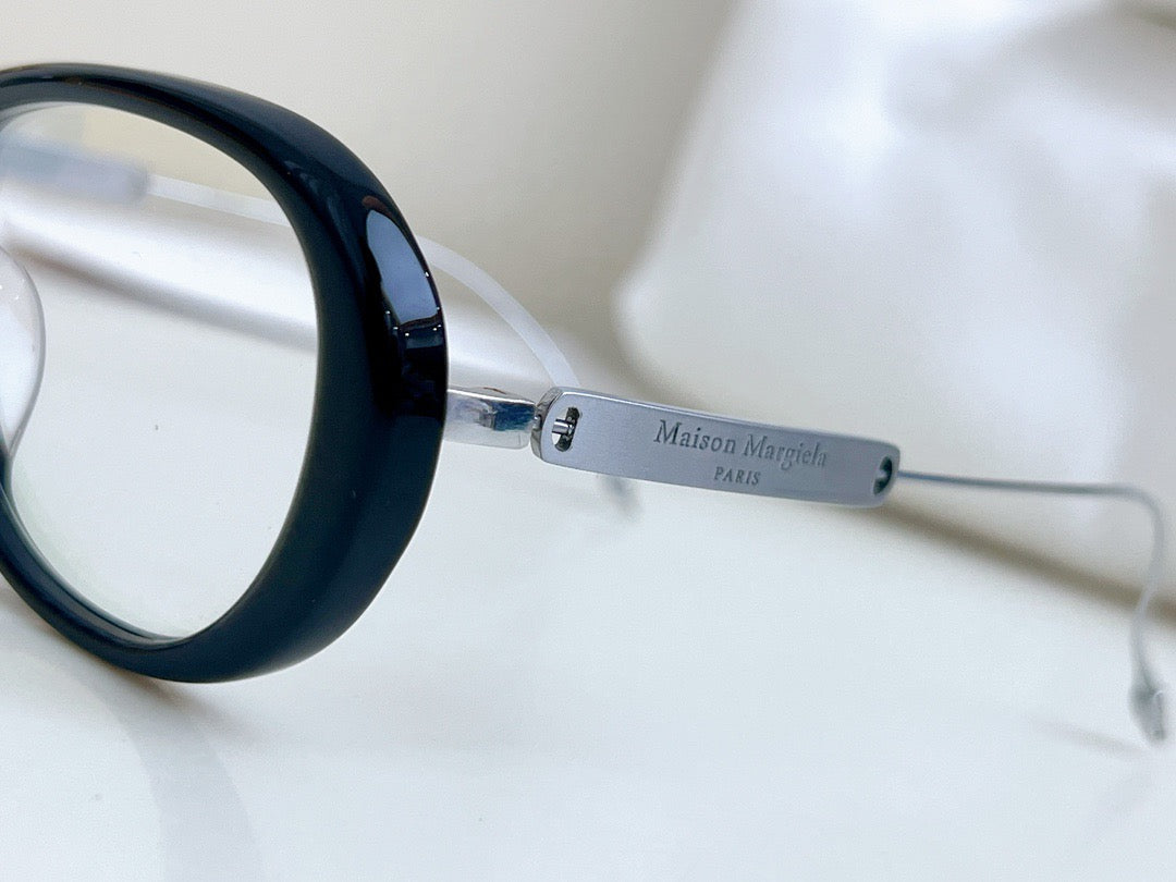 MM215 01 - Maison Margeila / Gentle Monster Eyeglasses