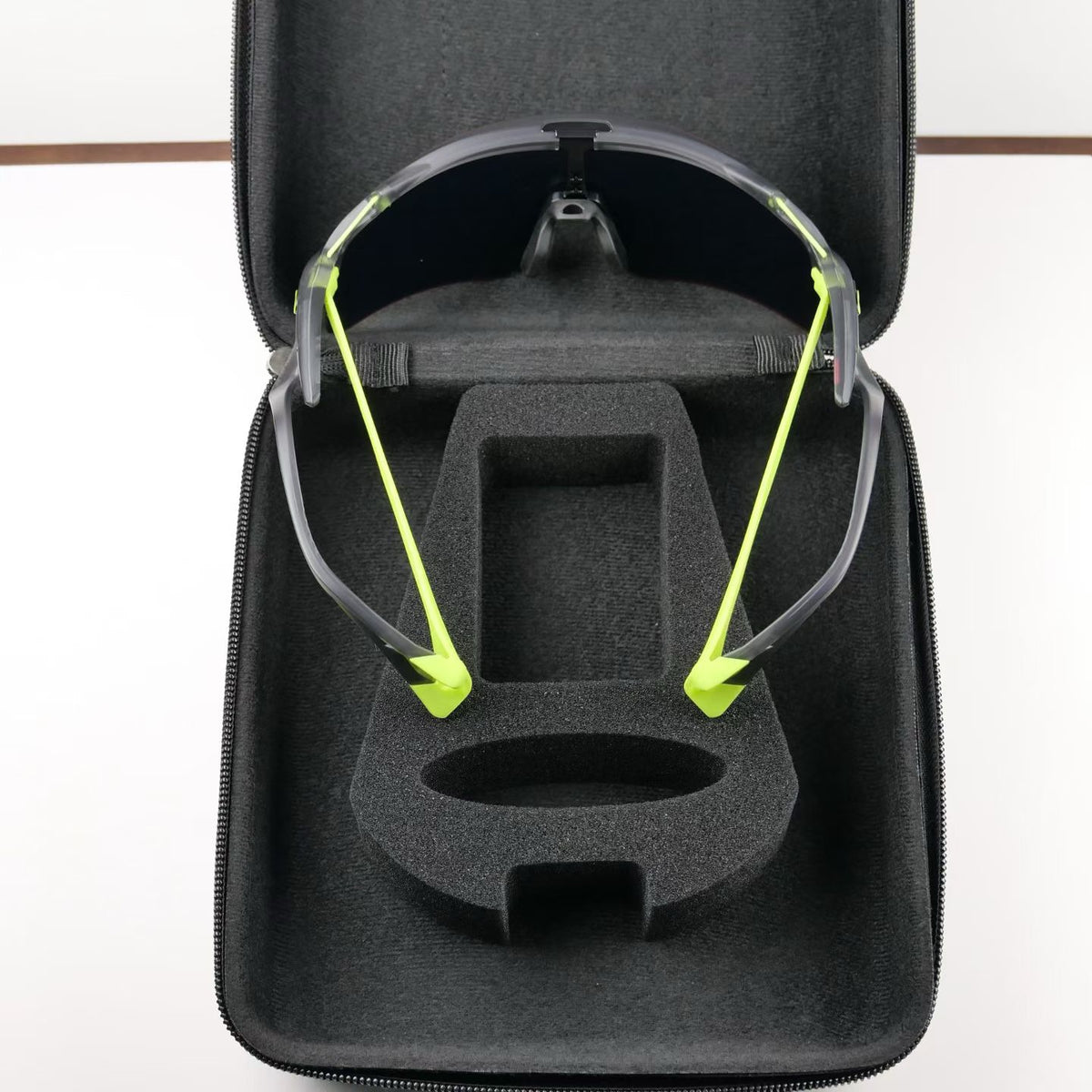 9519 Oversized Sport Shield Sunglasses – Wraparound Performance Eyewear