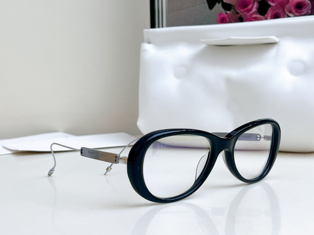 MM215 01 - Maison Margeila / Gentle Monster Eyeglasses