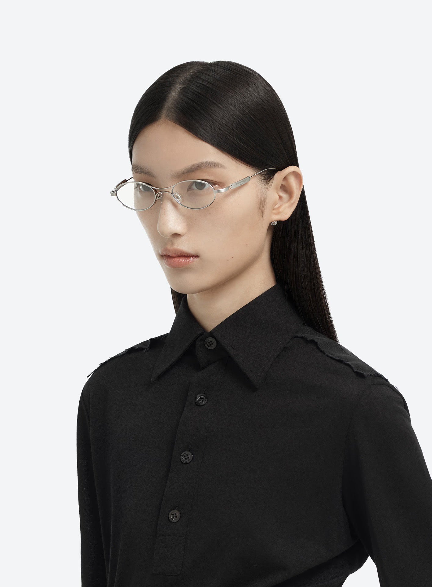 MM220 A02 - Maison Margeila
/ Gentle Monster Eyeglasses