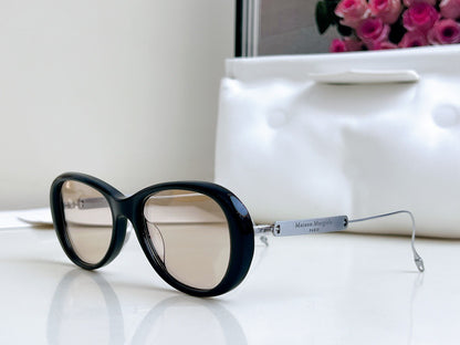 MM215 01 (BR) - Maison Margeila / Gentle Monster Eyeglasses