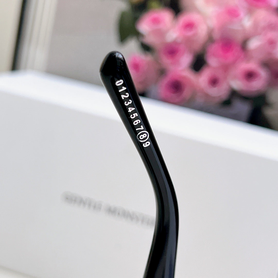 MM205 01- Maison Margeila / Gentle Monster Sunglasses