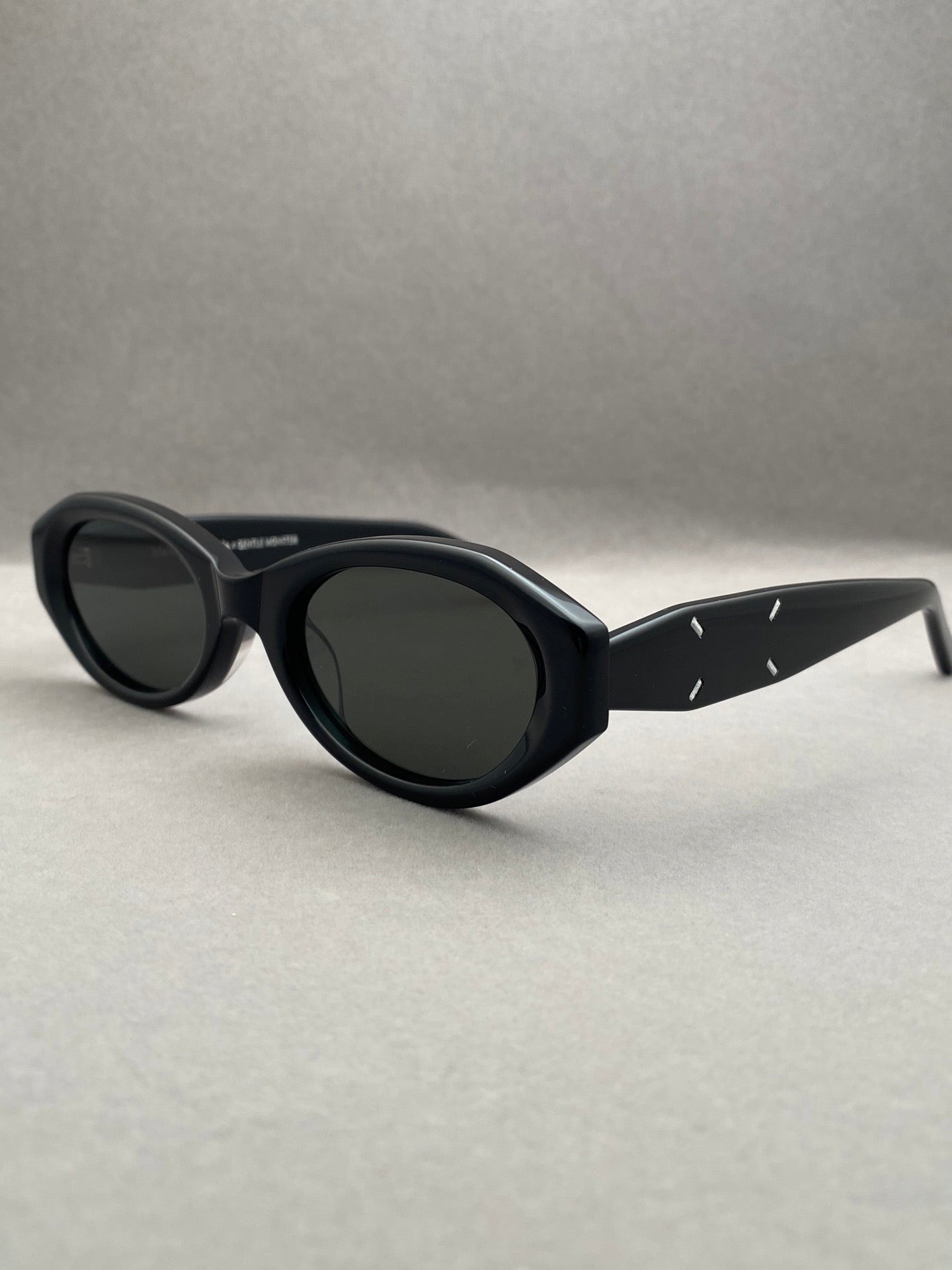MM204 01- Maison Margeila / Gentle Monster Sunglasses
