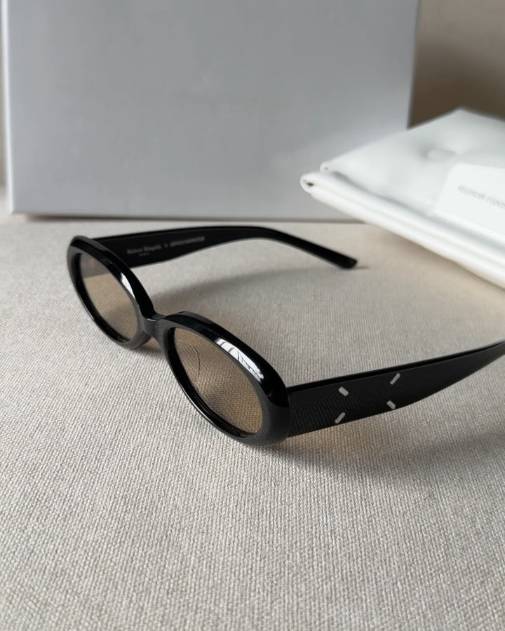 MM206 01 (BR)- Maison Margeila Sunglasses