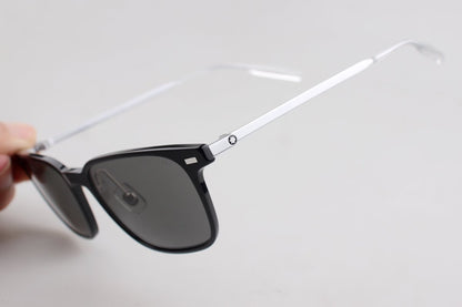 MB0394ON Unisex Rectangle Titanium Sunglasses – 54-19-145