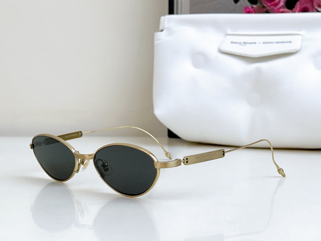 MM216 A030(G) - Maison Margeila / Gentle Monster Eyeglasses