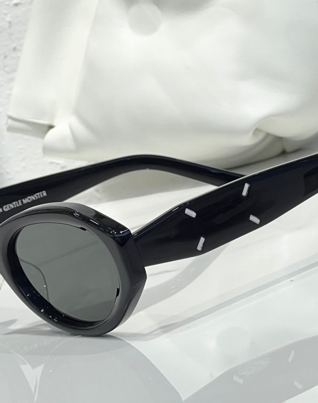 MM204 01- Maison Margeila / Gentle Monster Sunglasses