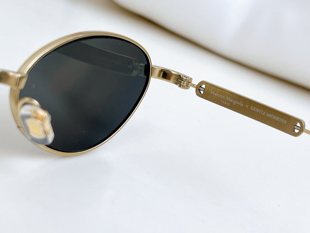 MM216 A030(G) - Maison Margeila / Gentle Monster Eyeglasses