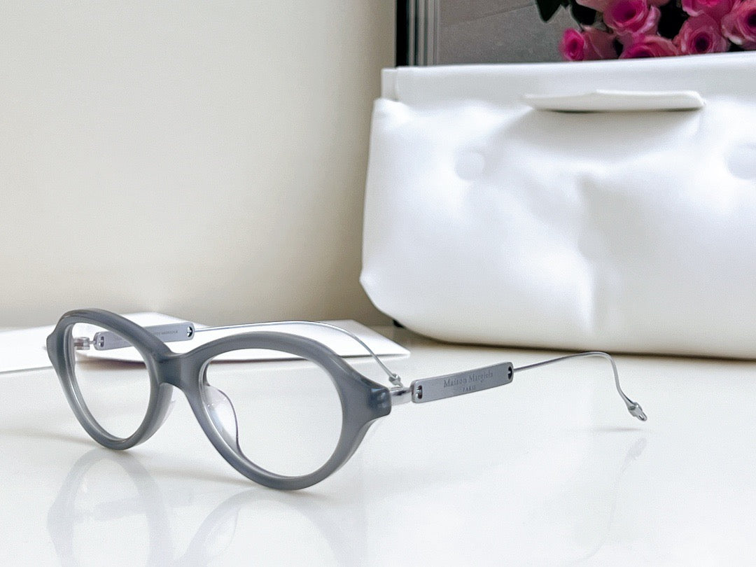 MM214 GC11 - Maison Margeila / Gentle Monster Eyeglasses