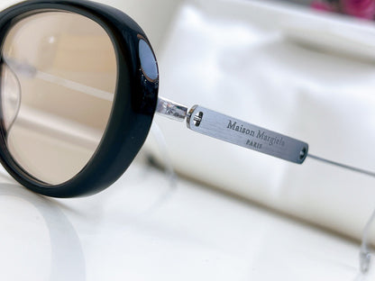 MM215 01 (BR) - Maison Margeila / Gentle Monster Eyeglasses