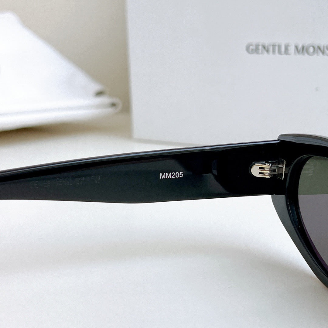 MM205 01- Maison Margeila / Gentle Monster Sunglasses