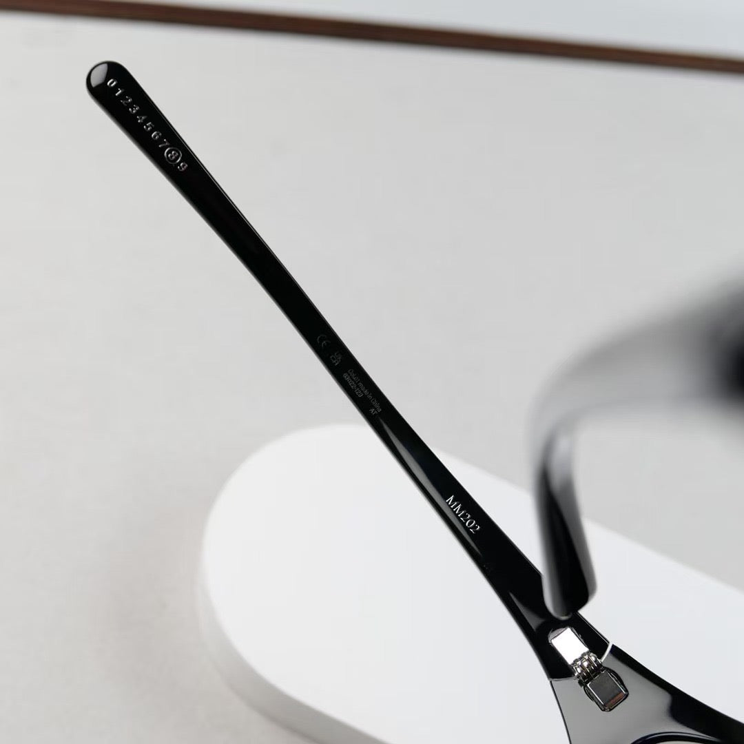 MM202- Maison Margeila / Gentle Monster Sunglasses