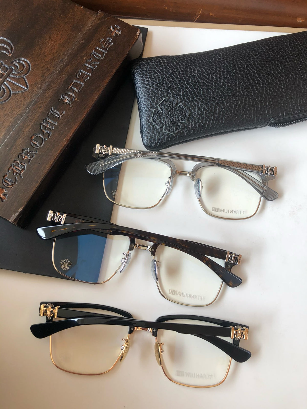 CH8084 Titanium Browline Square Optical Glasses – Unisex 54-19-150
