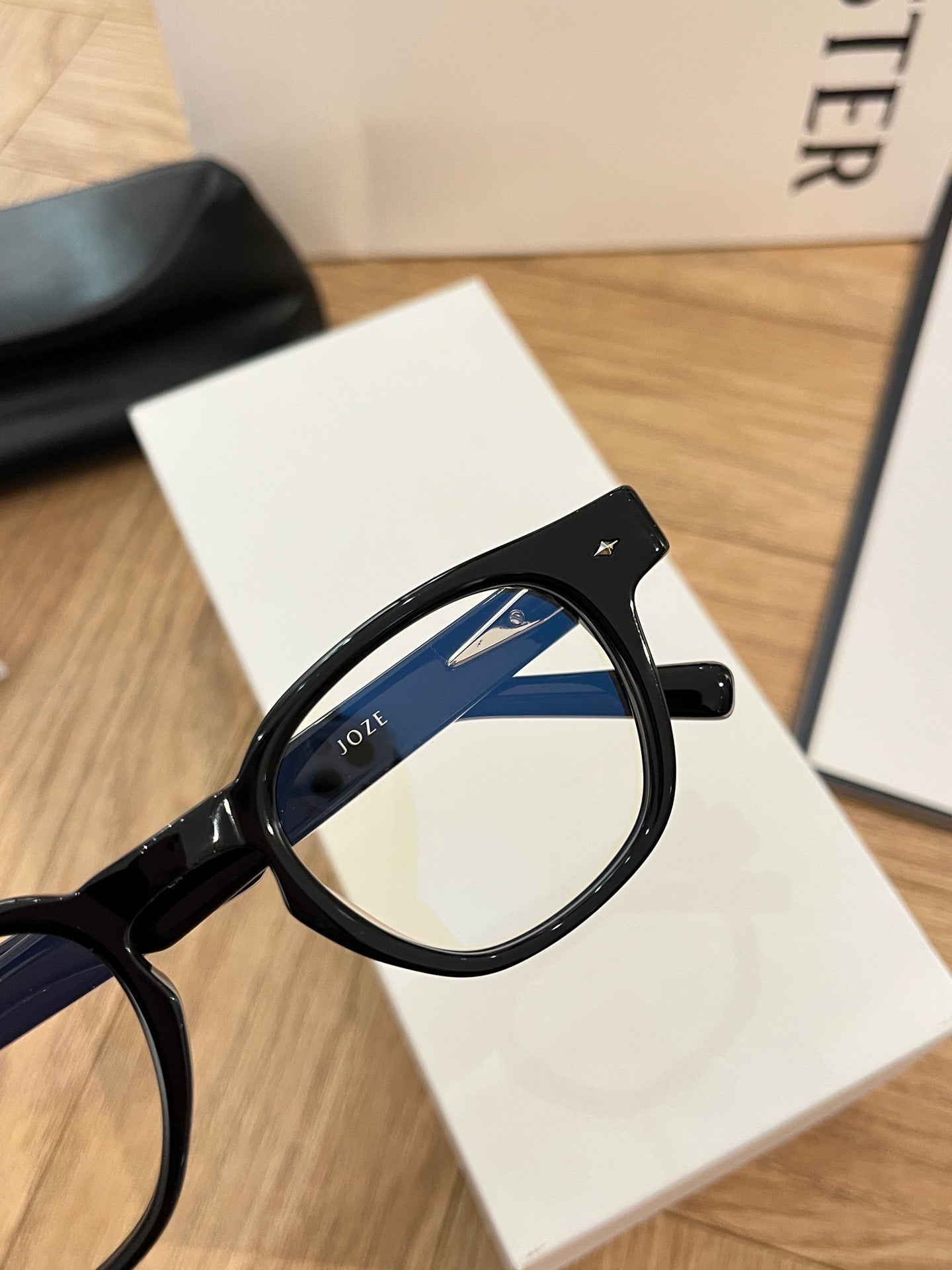 Joze 01 - Gentle Monster Eyeglasses