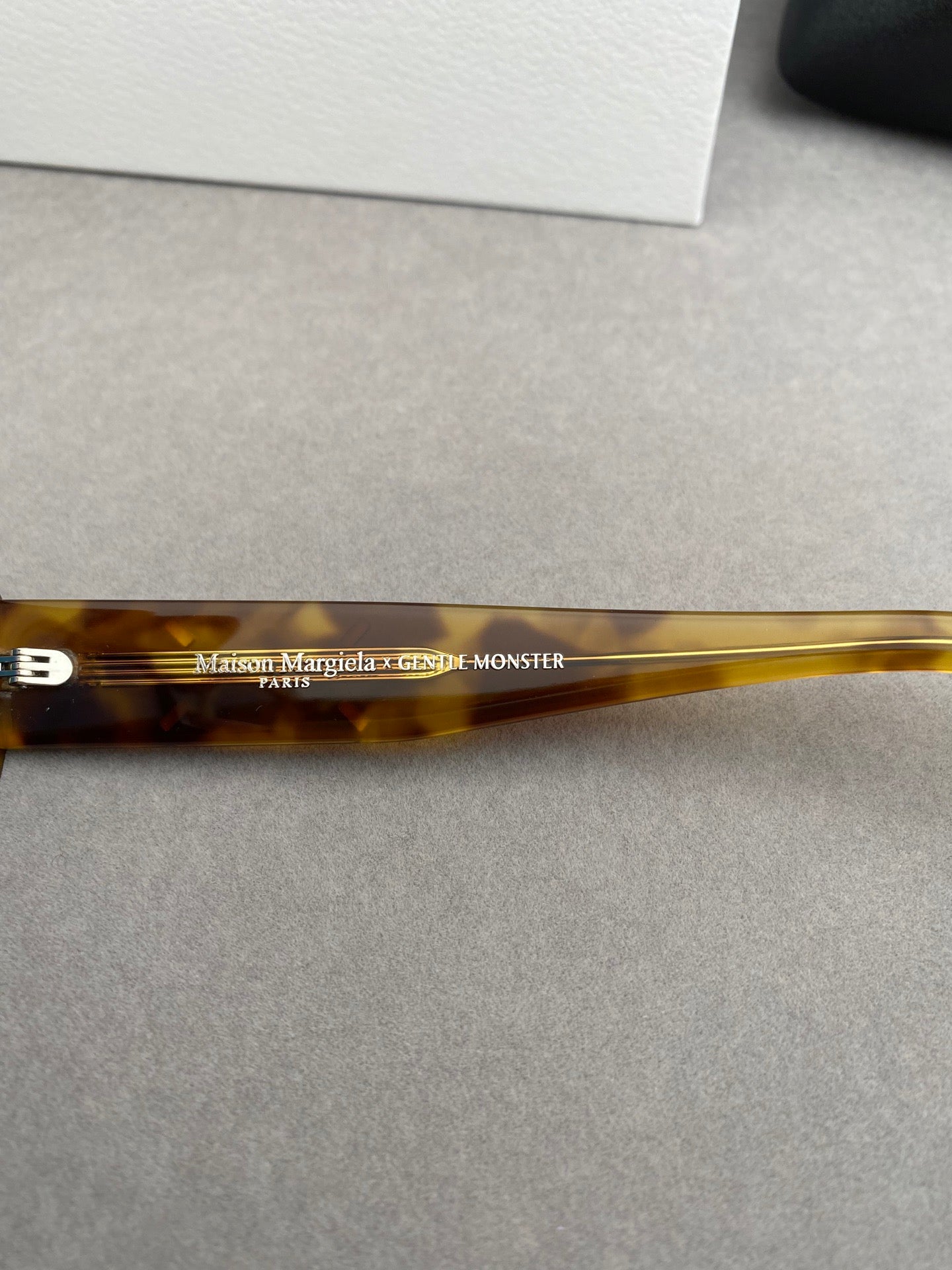 MM207 T6- Maison Margeila / Gentle Monster Sunglasses