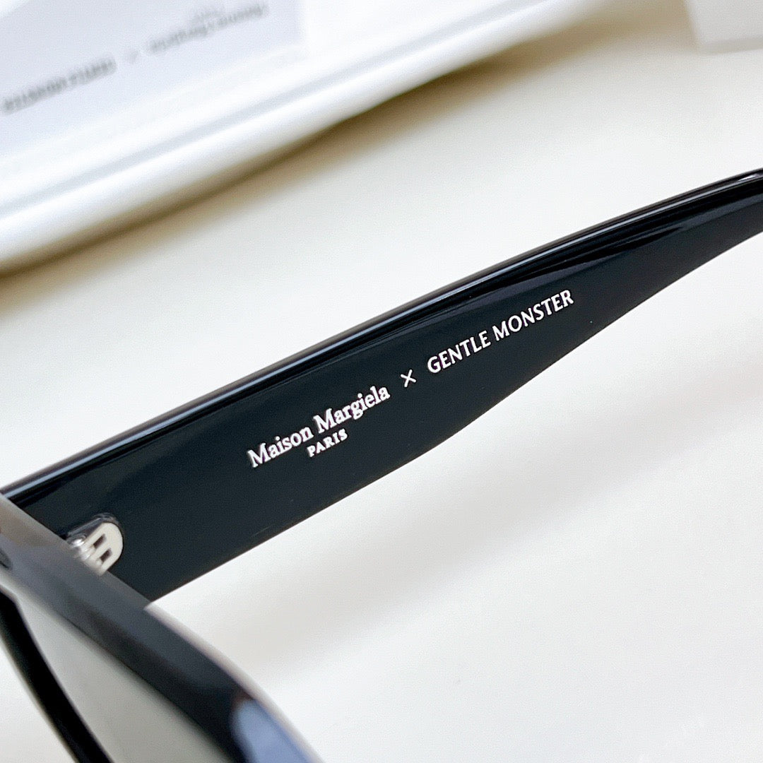 MM205 01- Maison Margeila / Gentle Monster Sunglasses