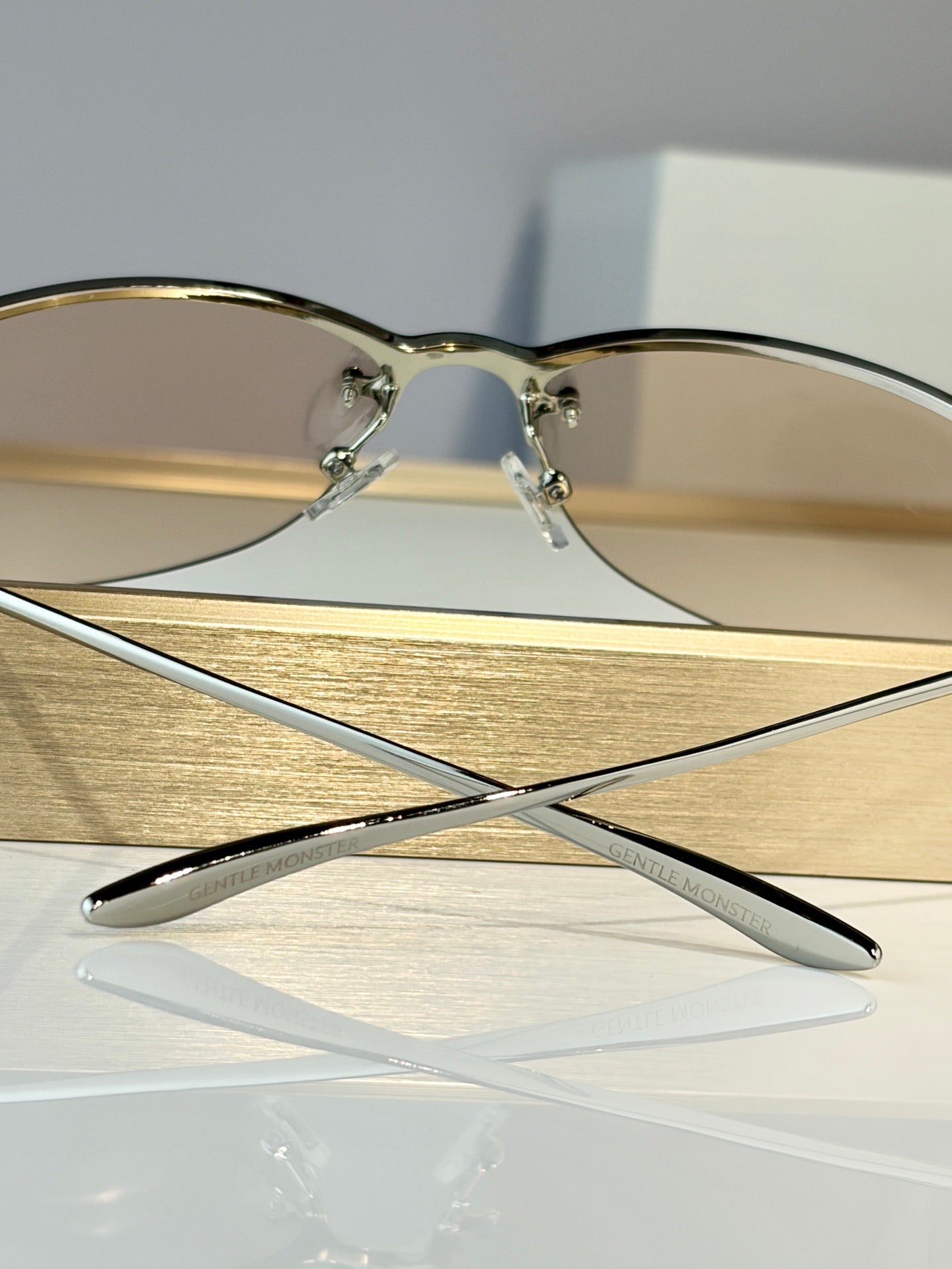 Futura 02 (BRG)