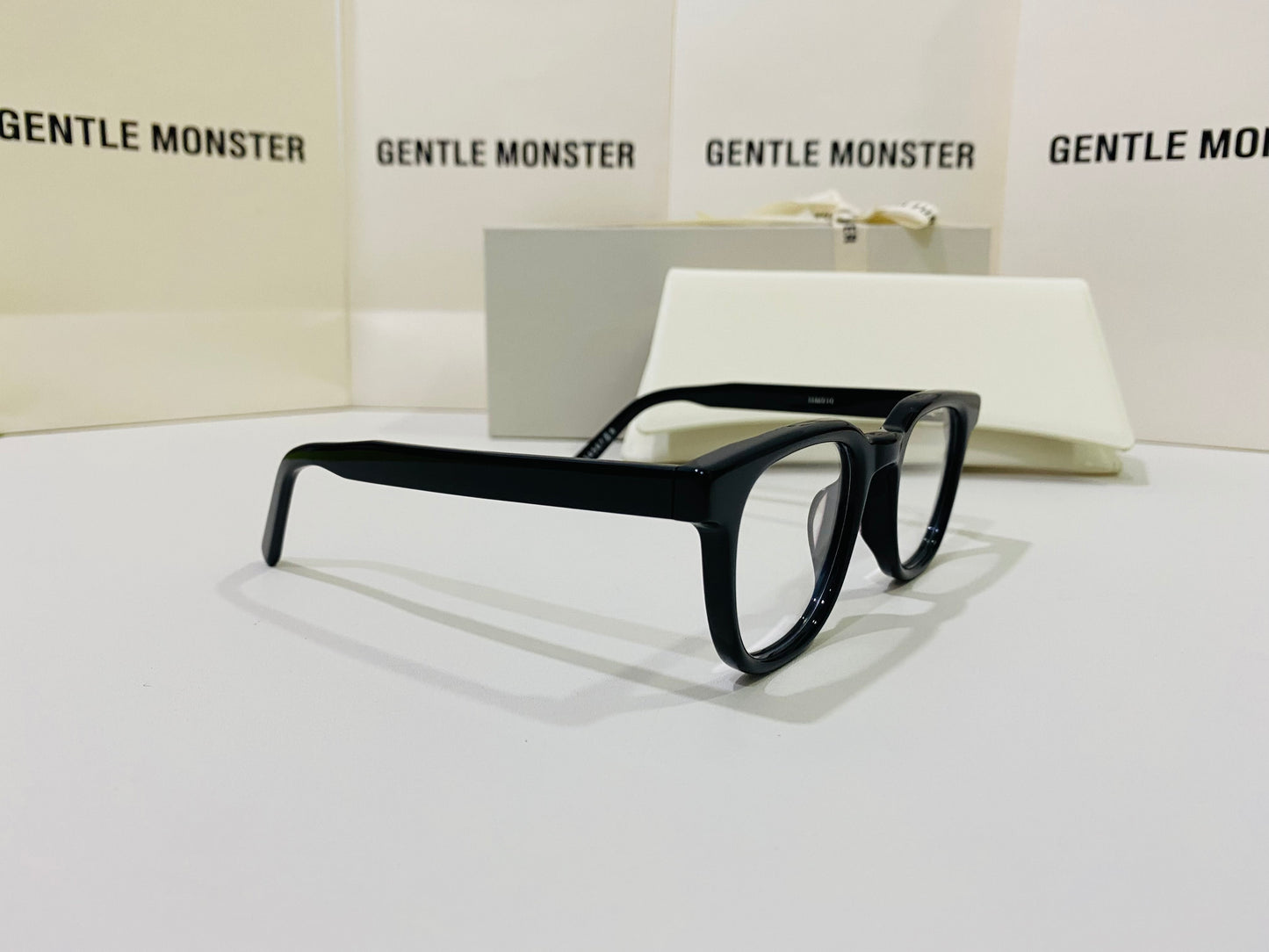 Maison Margiela – MM010 01