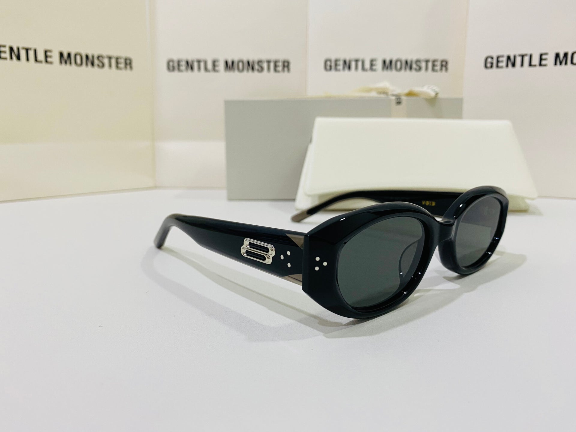 Void 01 – BTSGLASSES