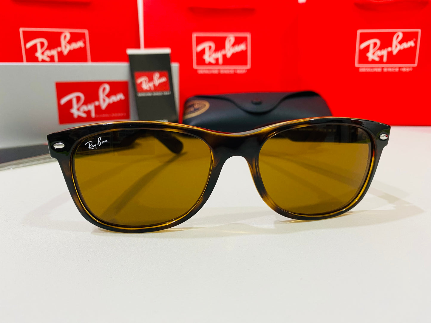 RAY-BAN RB2132 NEW WAYFARER 710