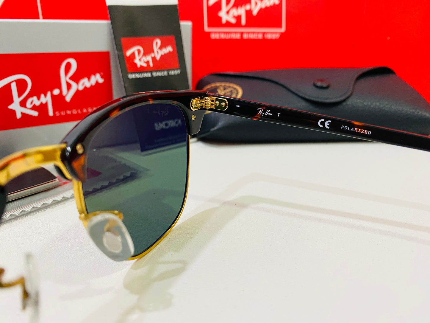 RAY-BAN RB3016 Clubmaster Polarized 990/58