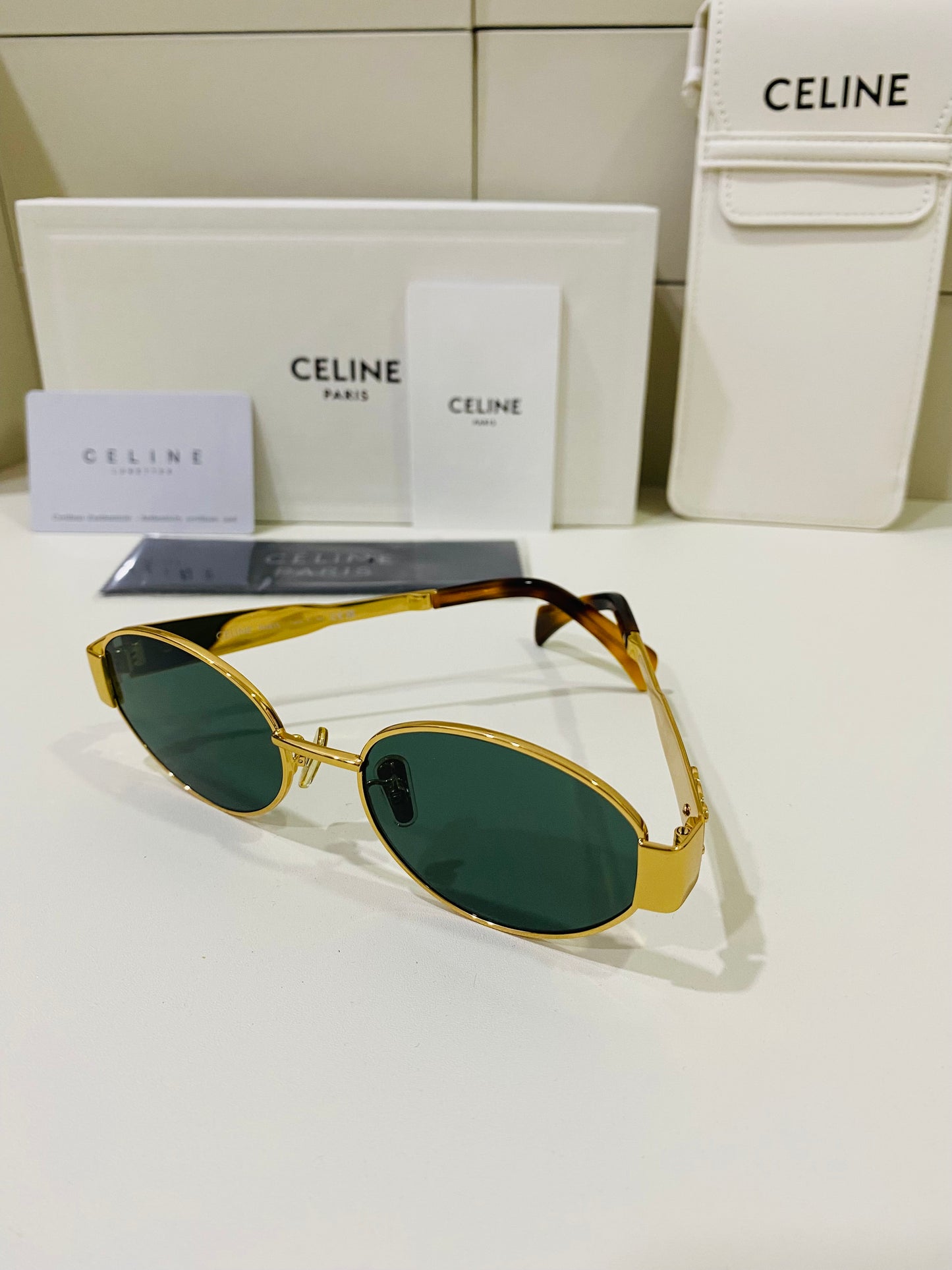 Celine Triomphe Metal 01